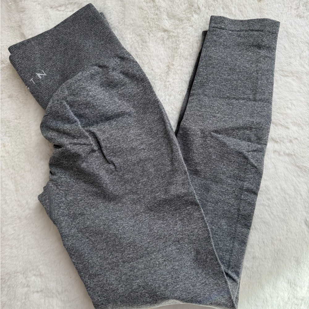 NVGTN Charcoal Gray High-Waist Leggings